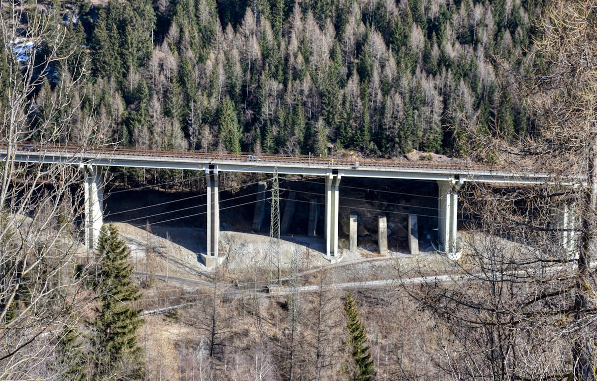 Baustellen auf der Luegbrücke an der Brennerautobahn